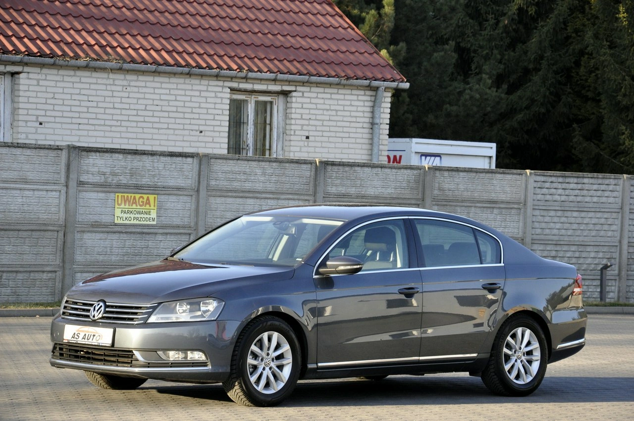 Volkswagen Passat - Zdjęcie 20