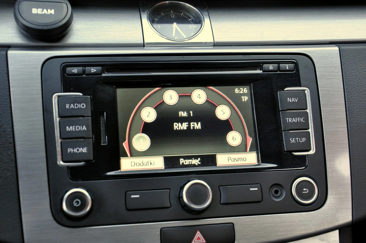 Volkswagen Passat - Zdjęcie 7