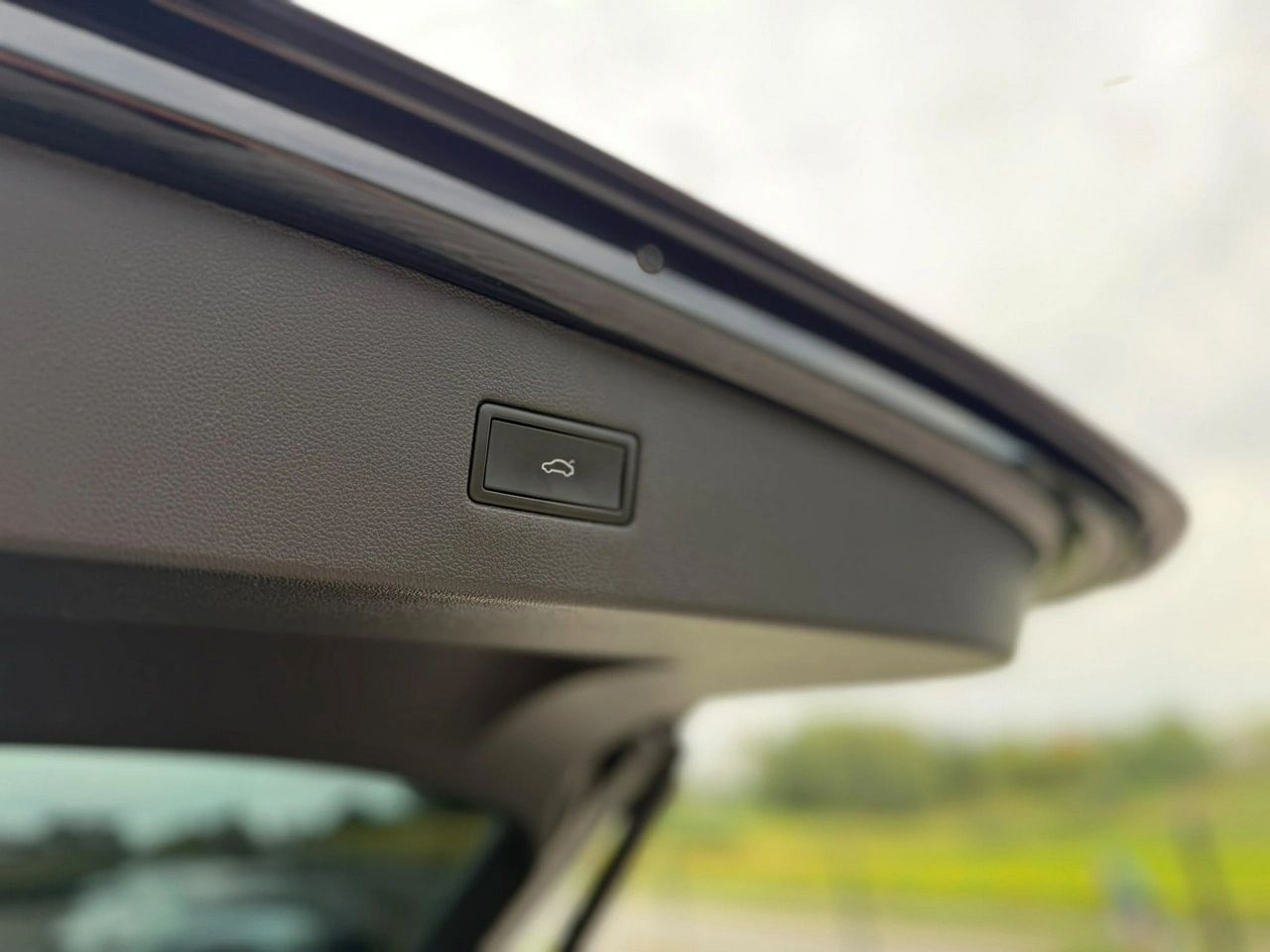 Volkswagen Tiguan Allspace - Zdjęcie 38