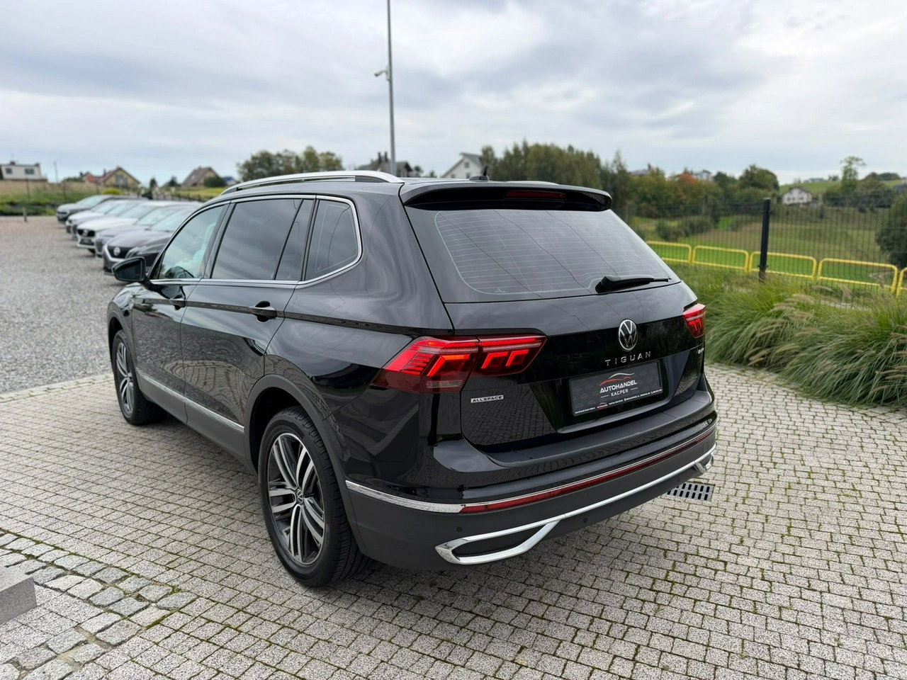 Volkswagen Tiguan Allspace - Zdjęcie 3