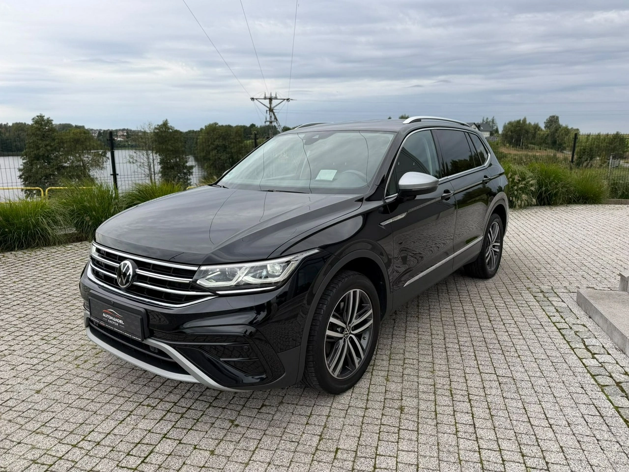 Volkswagen Tiguan Allspace - Główne zdjęcie