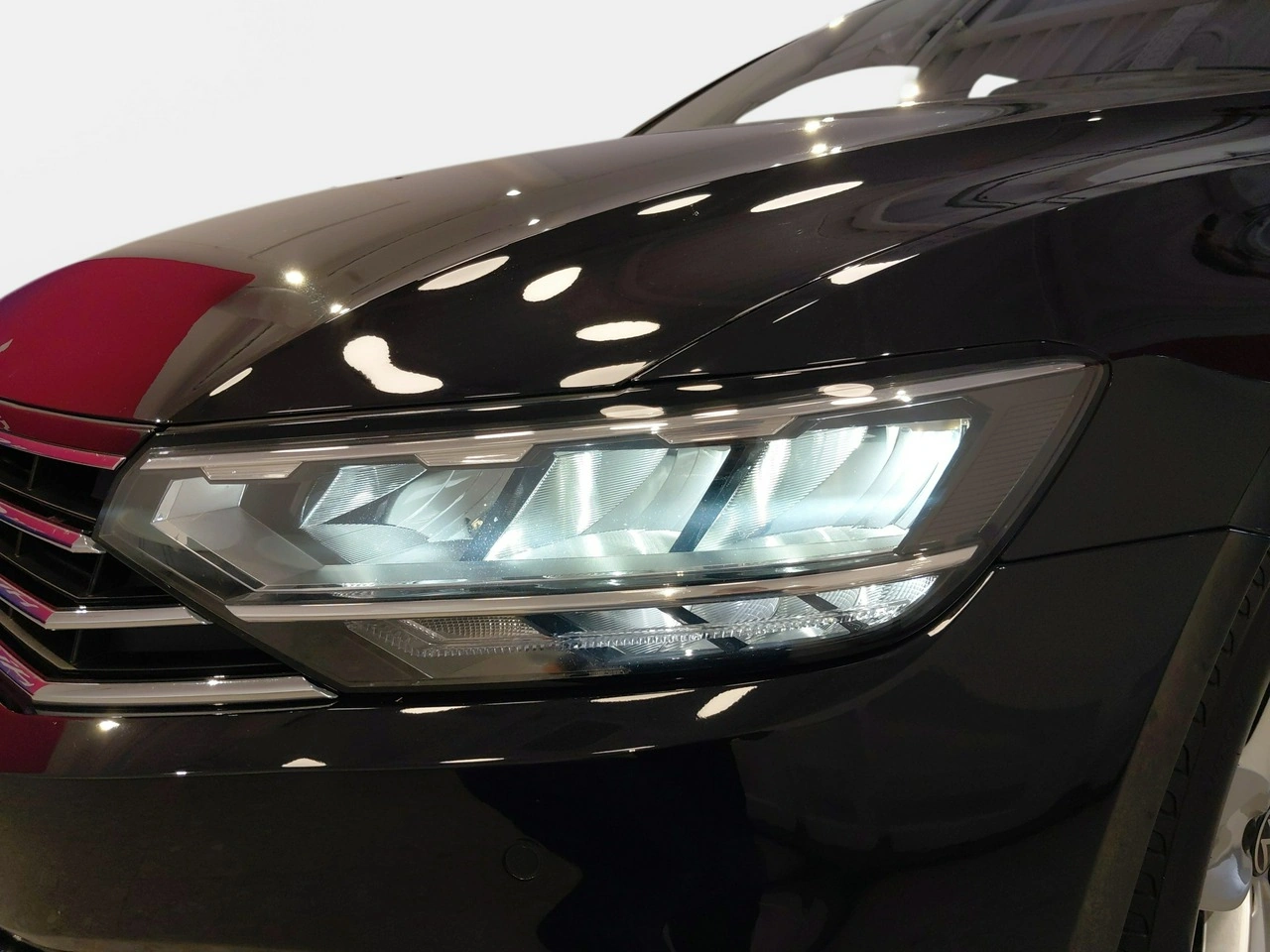 Volkswagen Passat Variant - Zdjęcie 7