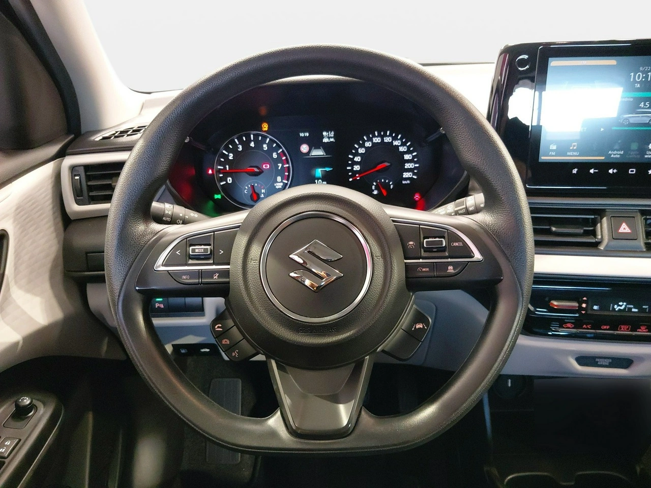Suzuki Swift - Zdjęcie 15