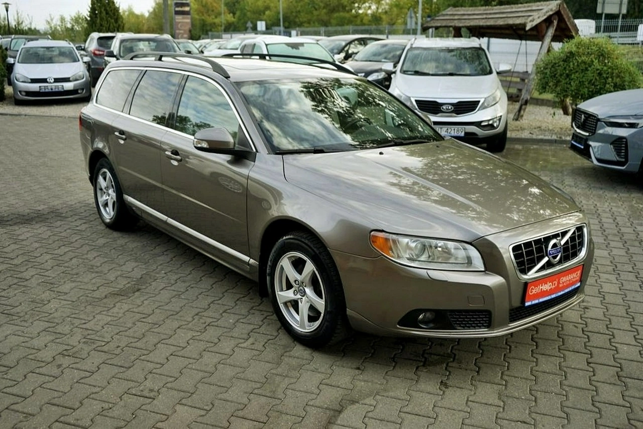 Volvo V70 - Zdjęcie 8