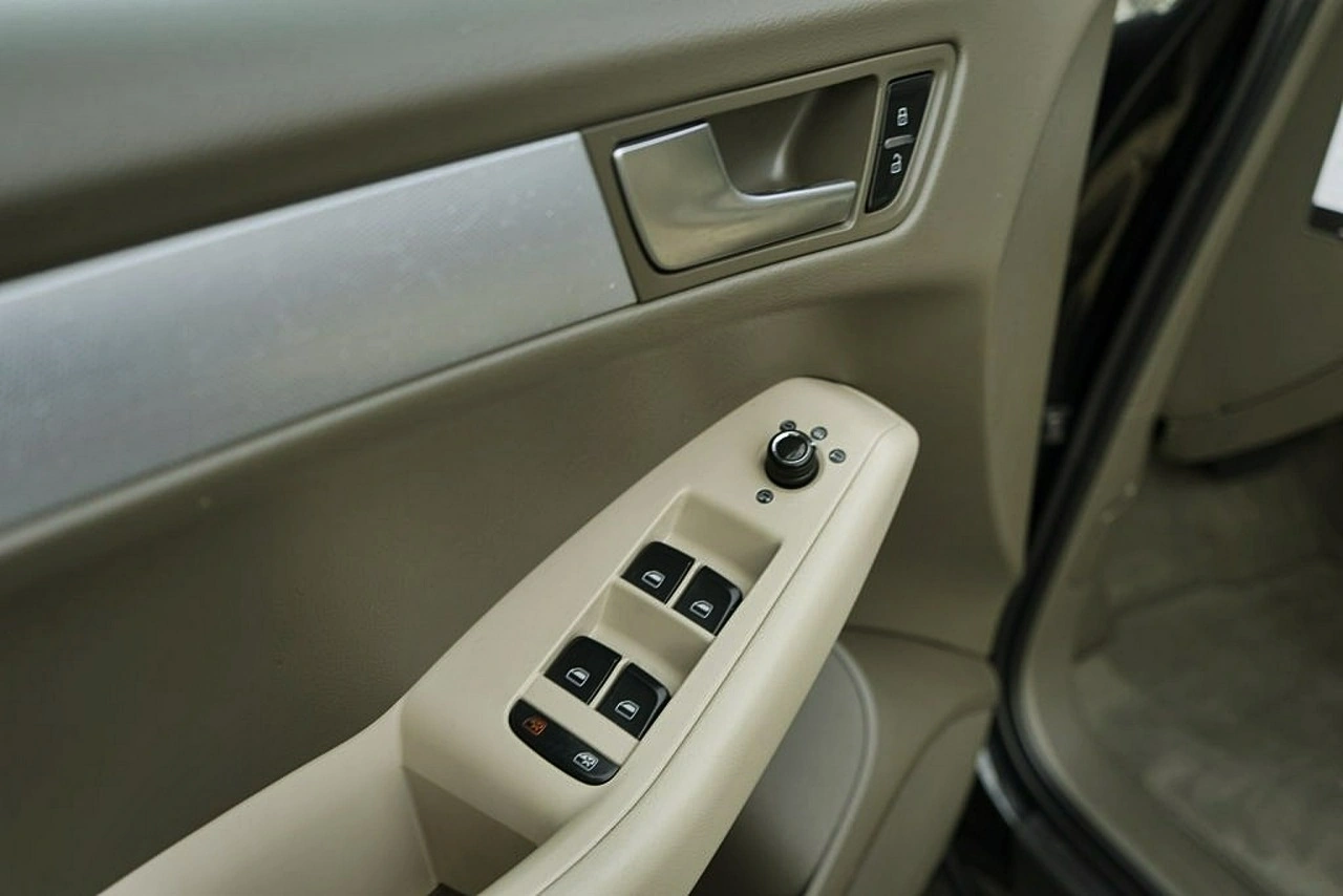 Audi Q5 - Zdjęcie 8