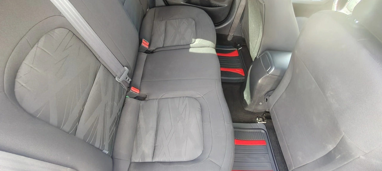 Kia Ceed - Zdjęcie 10