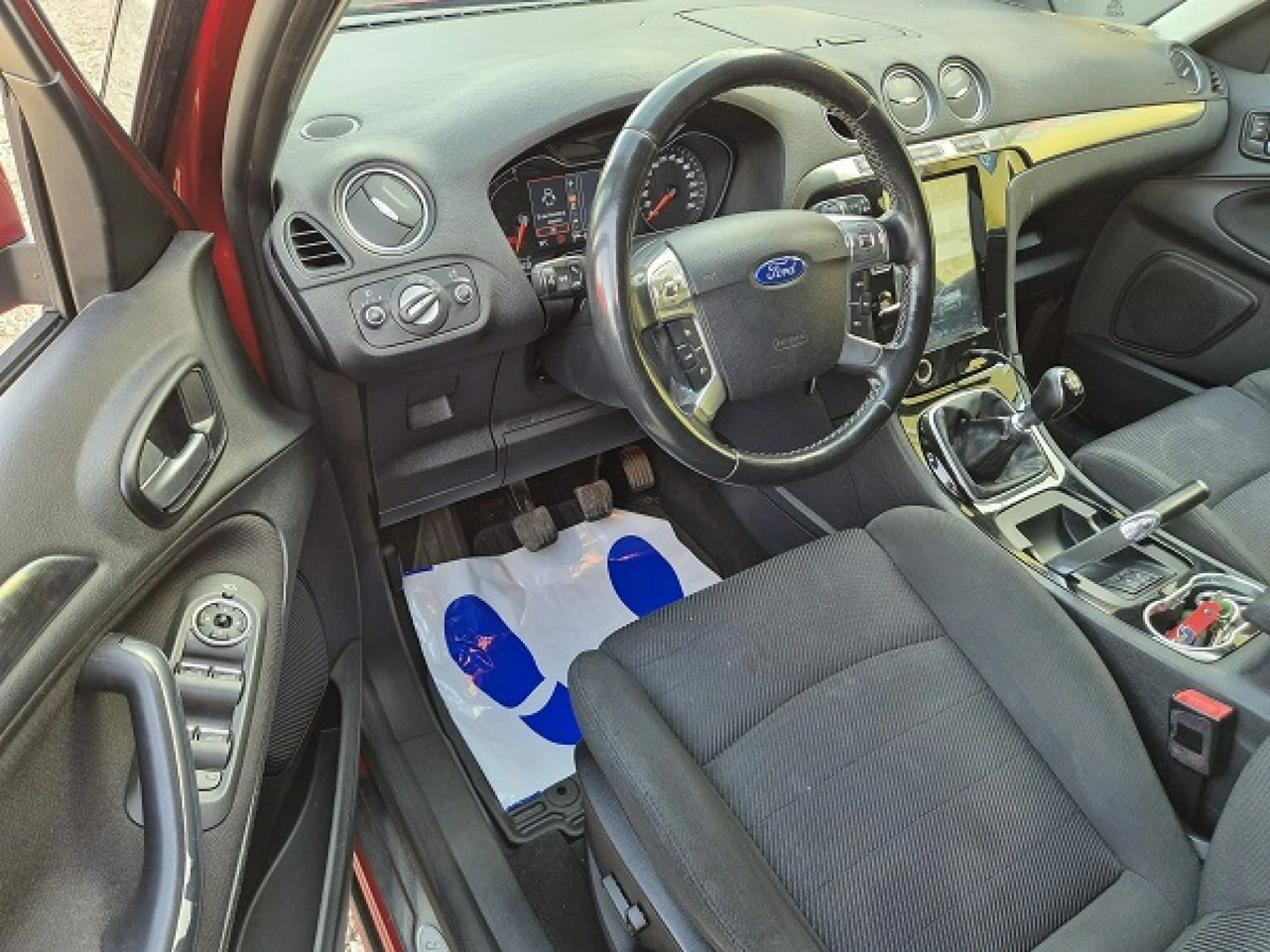 Ford S-Max - Zdjęcie 20