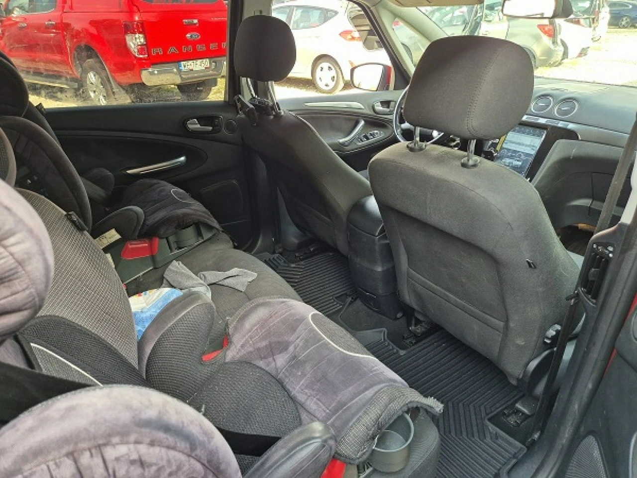 Ford S-Max - Zdjęcie 23