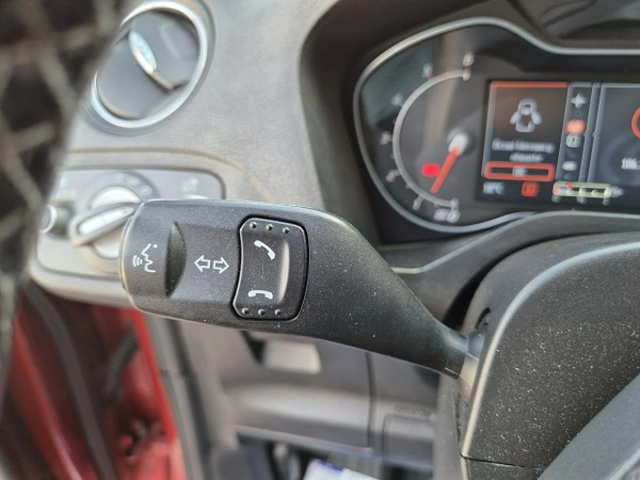 Ford S-Max - Zdjęcie 34