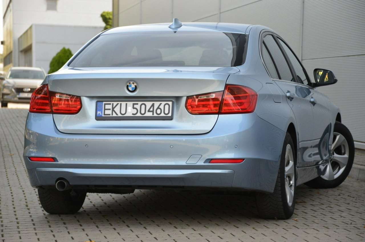 BMW 320 - Zdjęcie 9