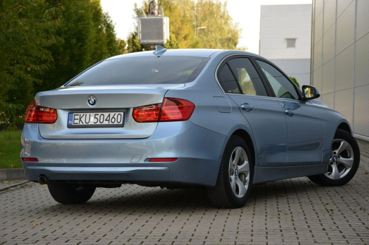 BMW 320 - Zdjęcie 10