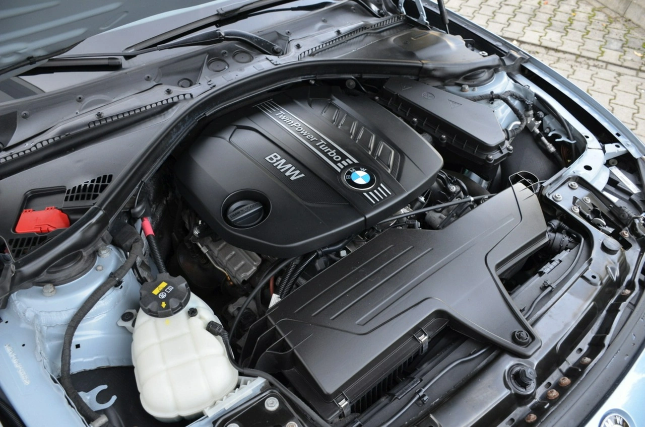 BMW 320 - Zdjęcie 17