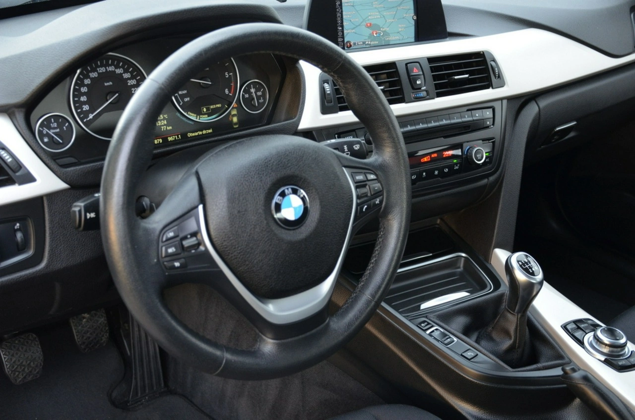 BMW 320 - Zdjęcie 21