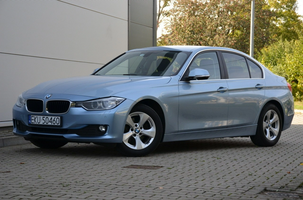 BMW 320 - Zdjęcie 2