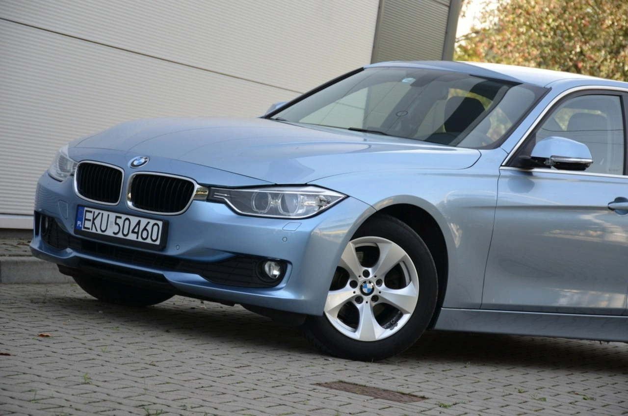 BMW 320 - Zdjęcie 3