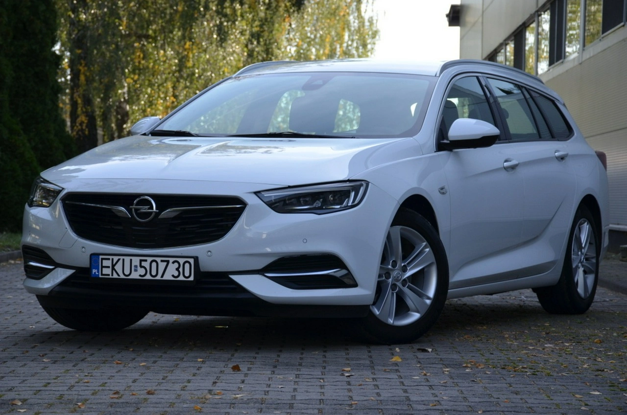 Opel Insignia - Zdjęcie 1