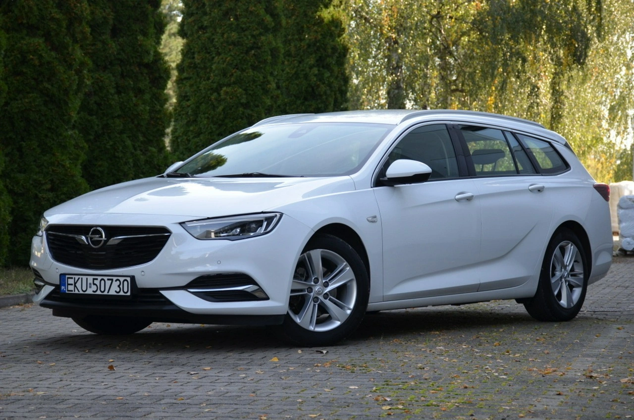 Opel Insignia - Zdjęcie 2