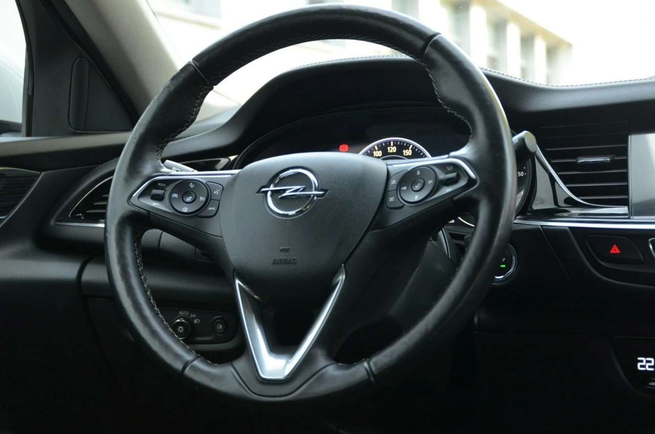 Opel Insignia - Zdjęcie 29