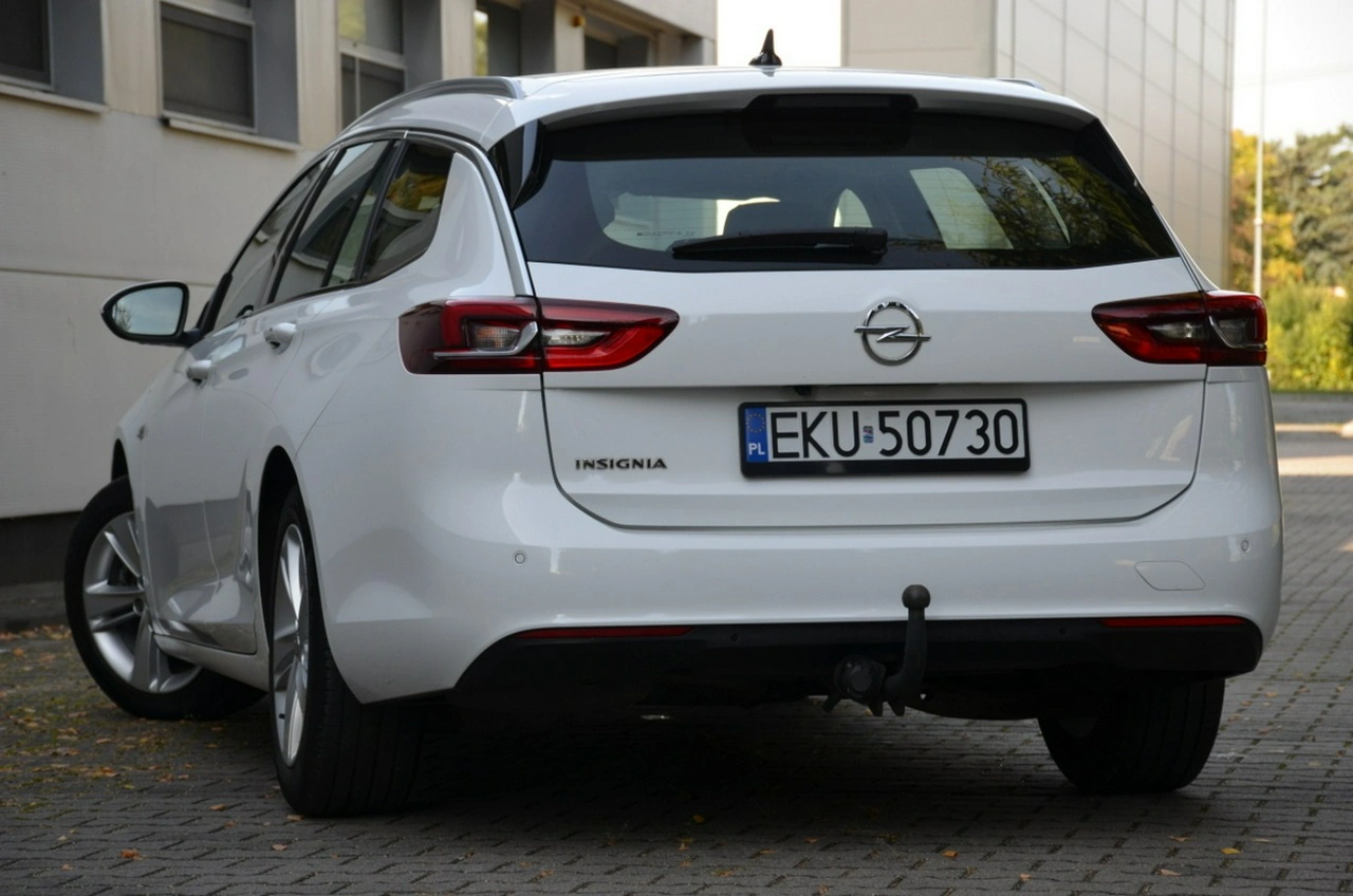 Opel Insignia - Zdjęcie 3