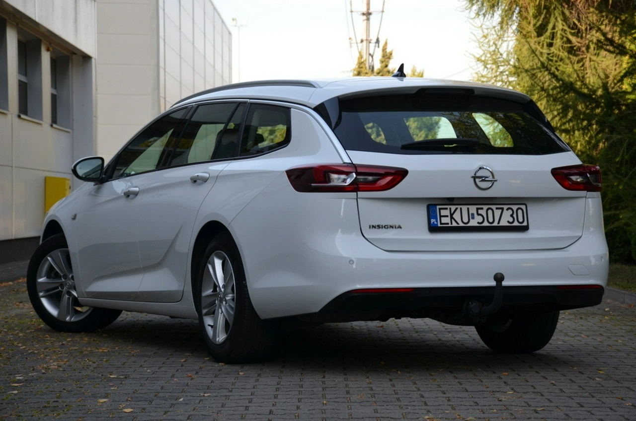 Opel Insignia - Zdjęcie 4
