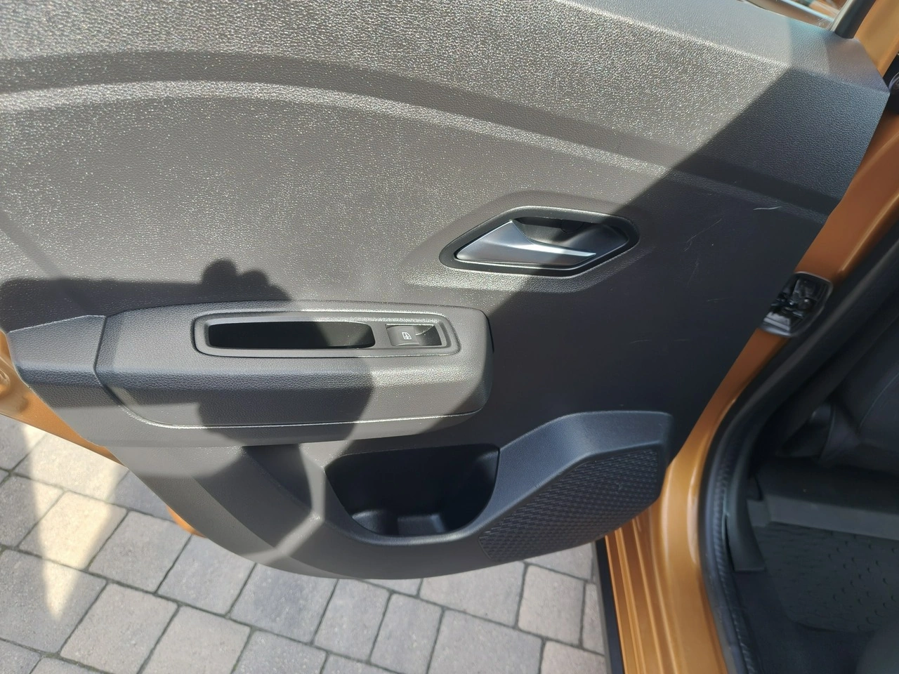 Dacia Sandero - Zdjęcie 24