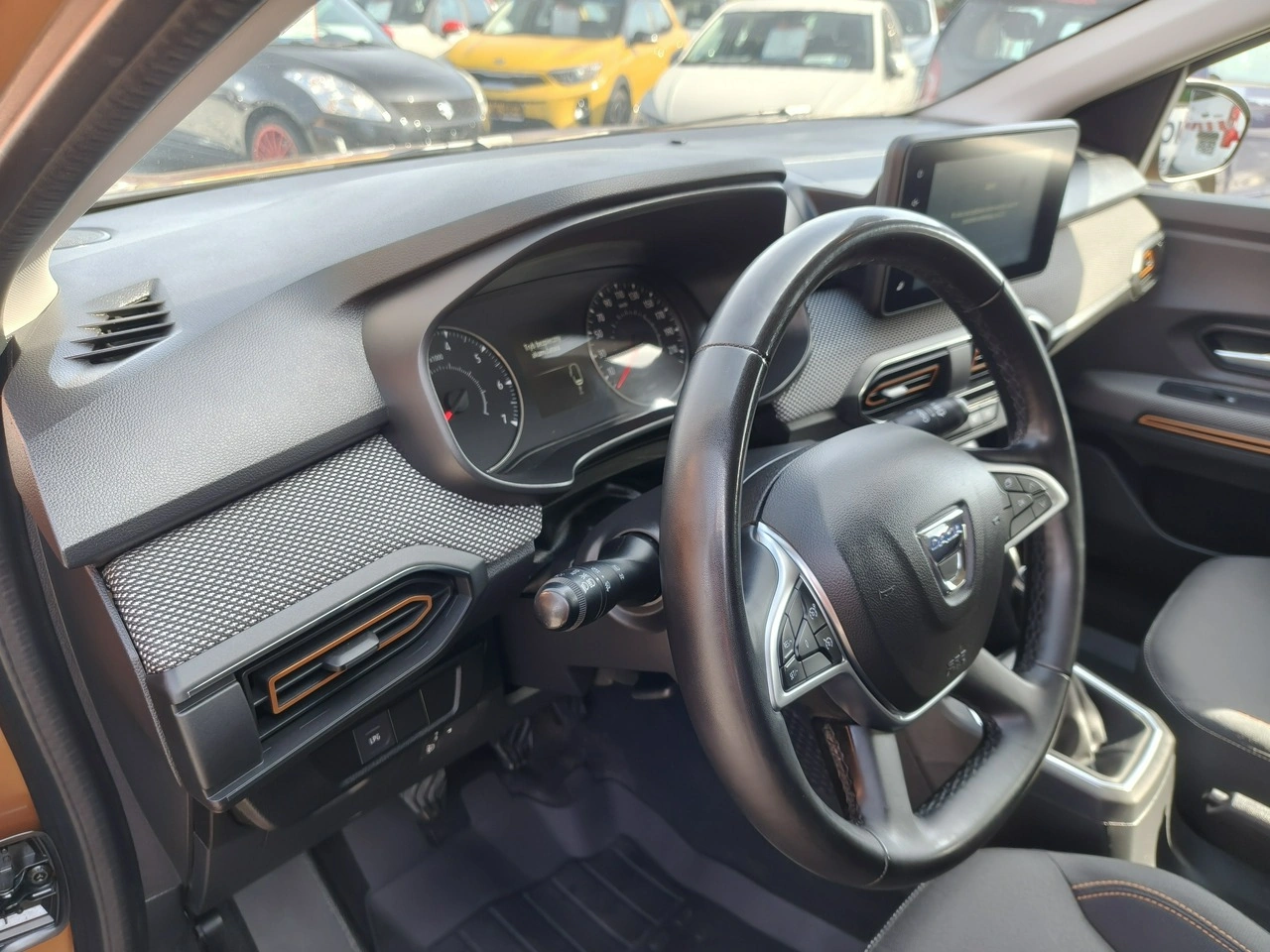 Dacia Sandero - Zdjęcie 11