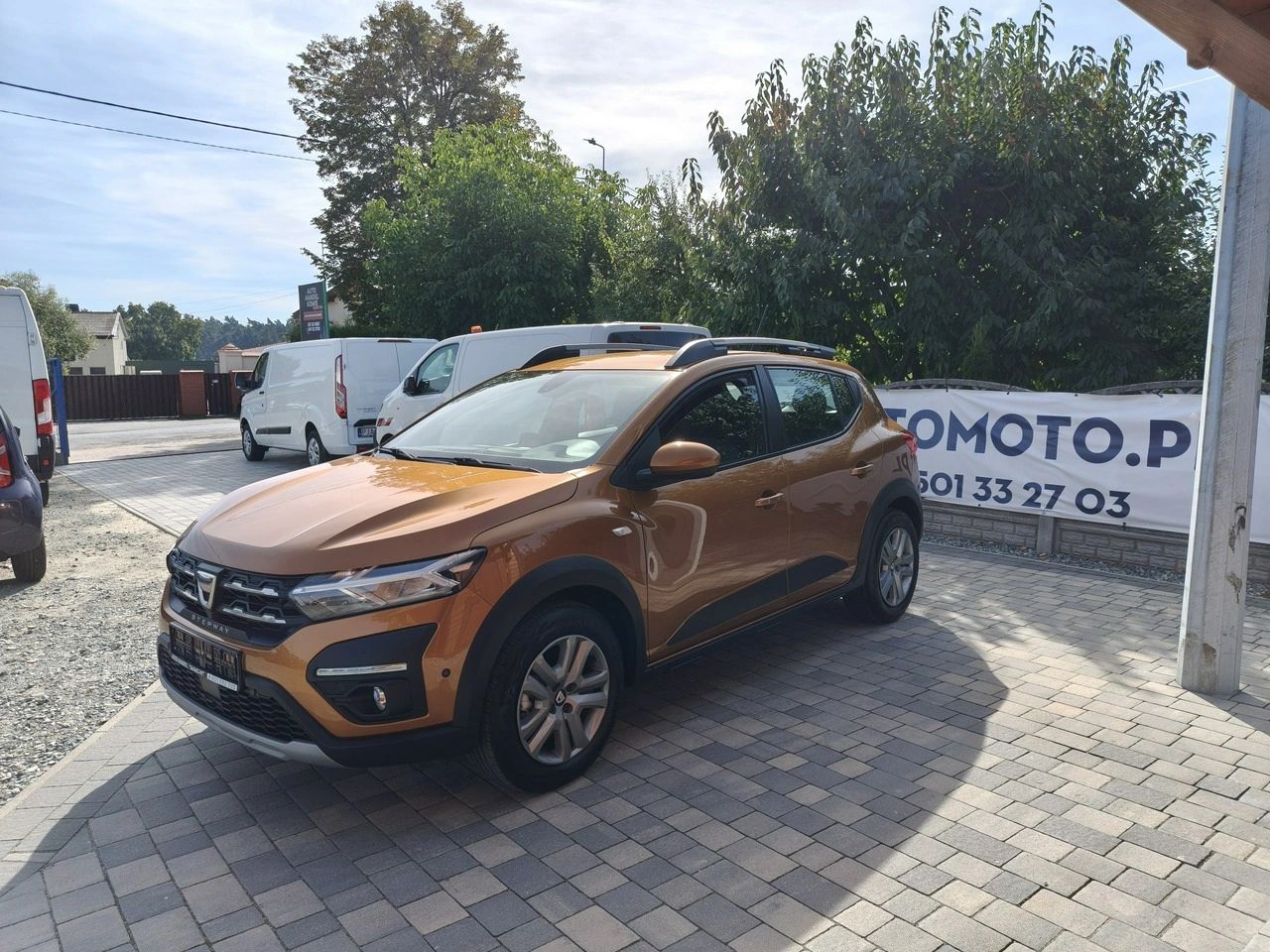 Dacia Sandero - Zdjęcie 2