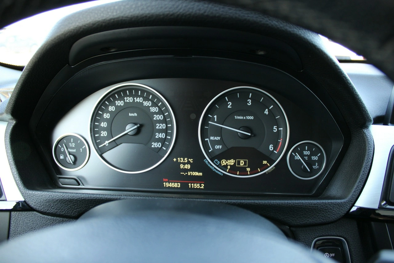 BMW 320 - Zdjęcie 10