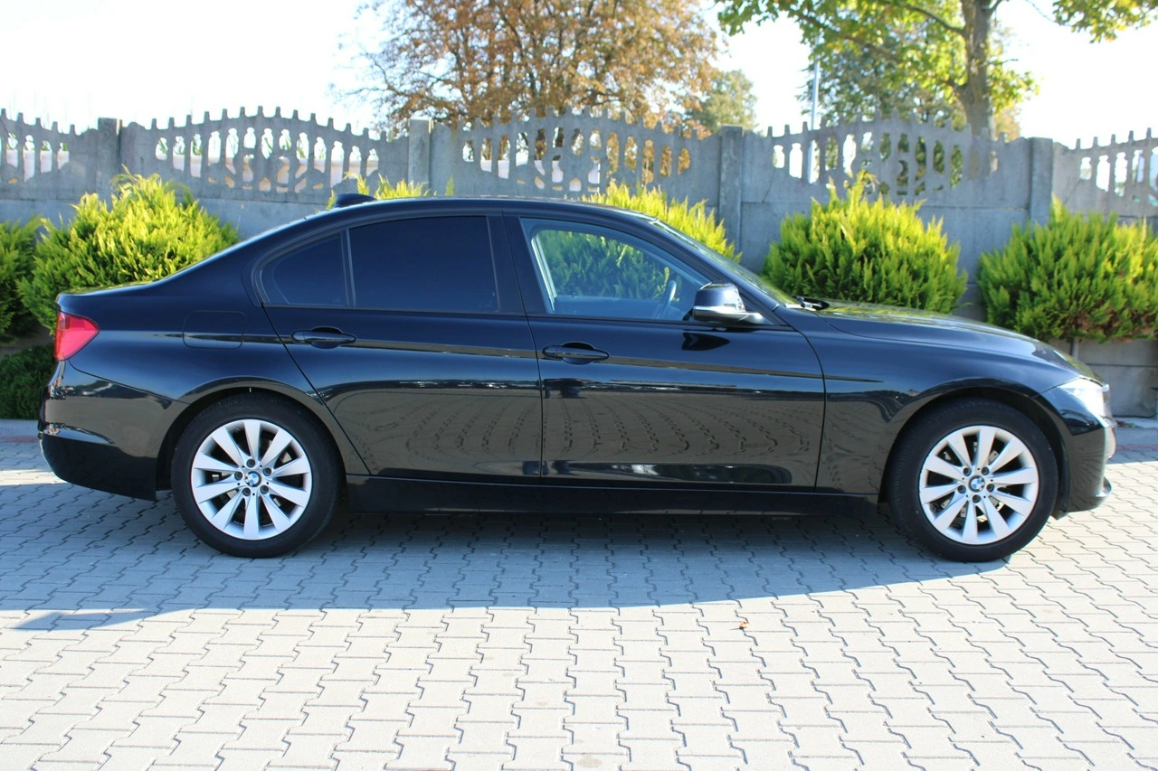 BMW 320 - Zdjęcie 4