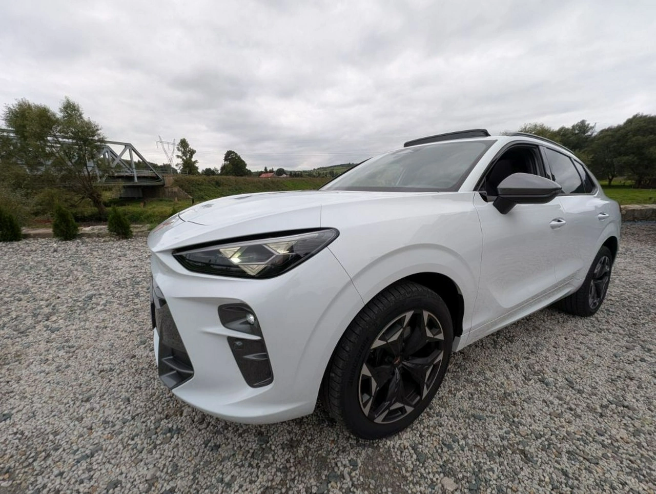 Cupra Terramar - Zdjęcie 10