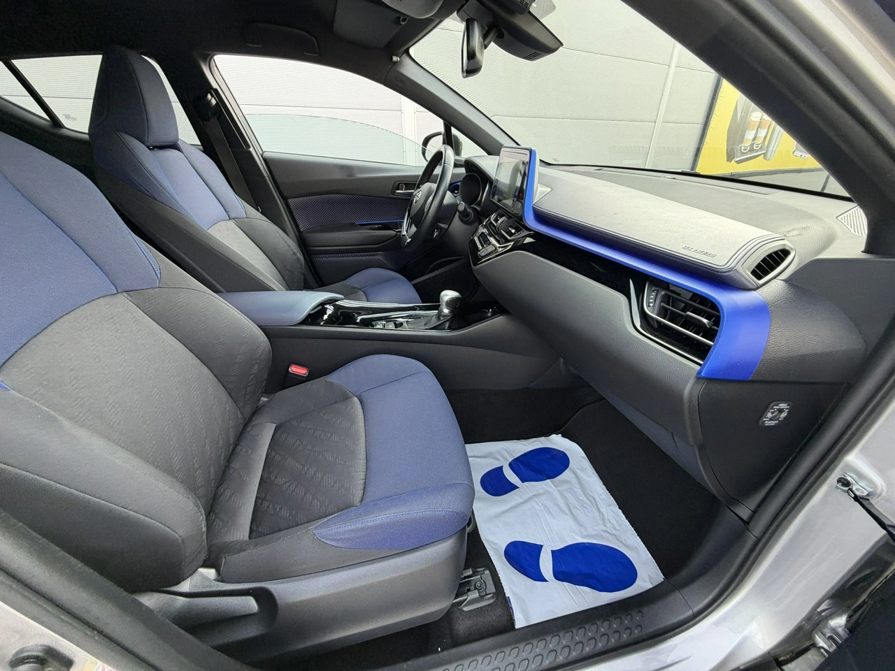 Toyota C-HR - Zdjęcie 34