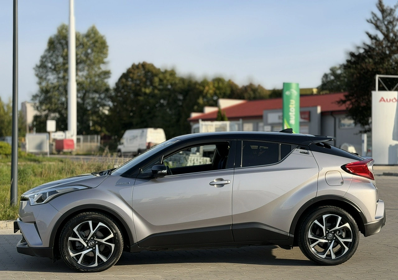 Toyota C-HR - Zdjęcie 4
