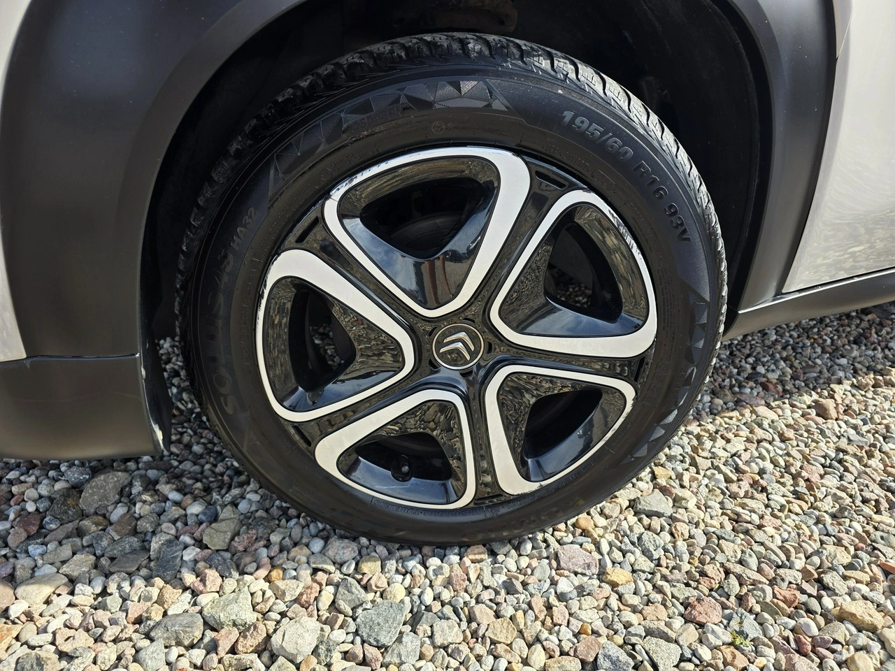Citroën C3 Aircross - Zdjęcie 8