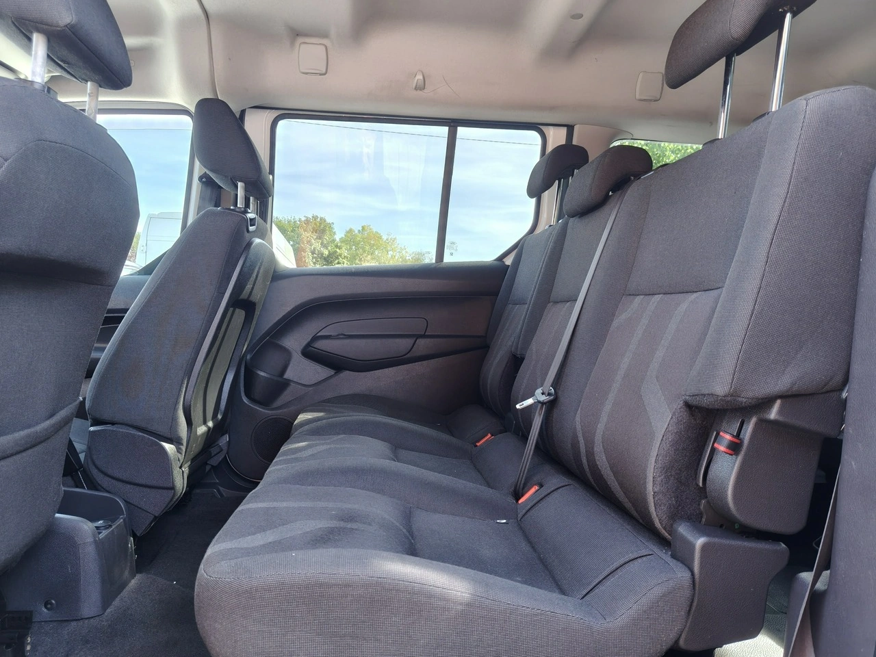 Ford Transit Connect - Zdjęcie 26