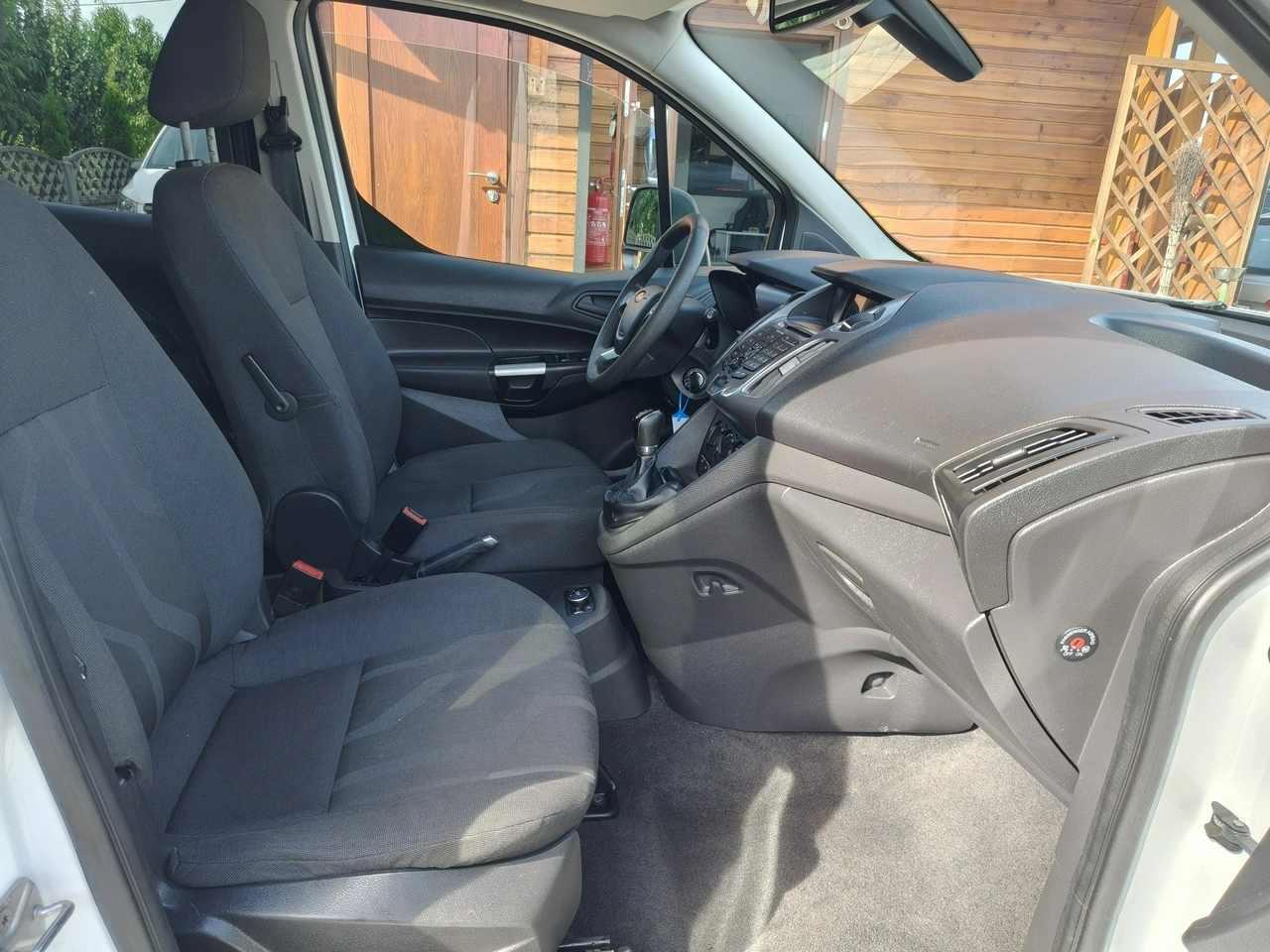 Ford Transit Connect - Zdjęcie 18