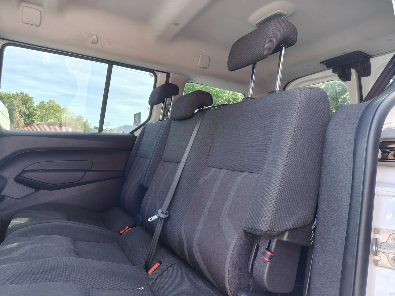 Ford Transit Connect - Zdjęcie 25