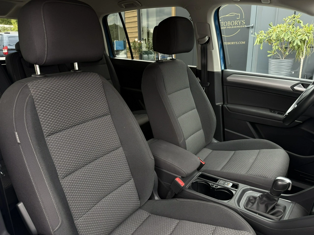 Volkswagen Touran - Zdjęcie 10