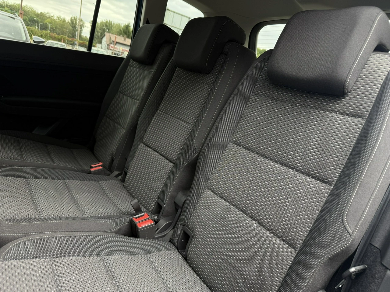 Volkswagen Touran - Zdjęcie 29