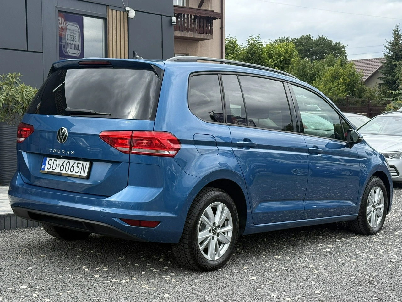 Volkswagen Touran - Zdjęcie 8