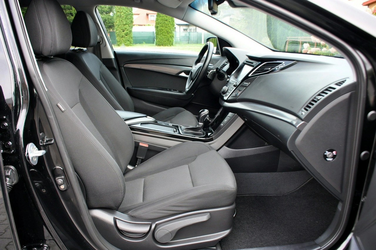 Hyundai i40 - Zdjęcie 16