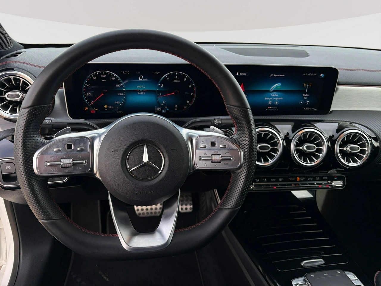 Mercedes CLA 200 - Zdjęcie 13