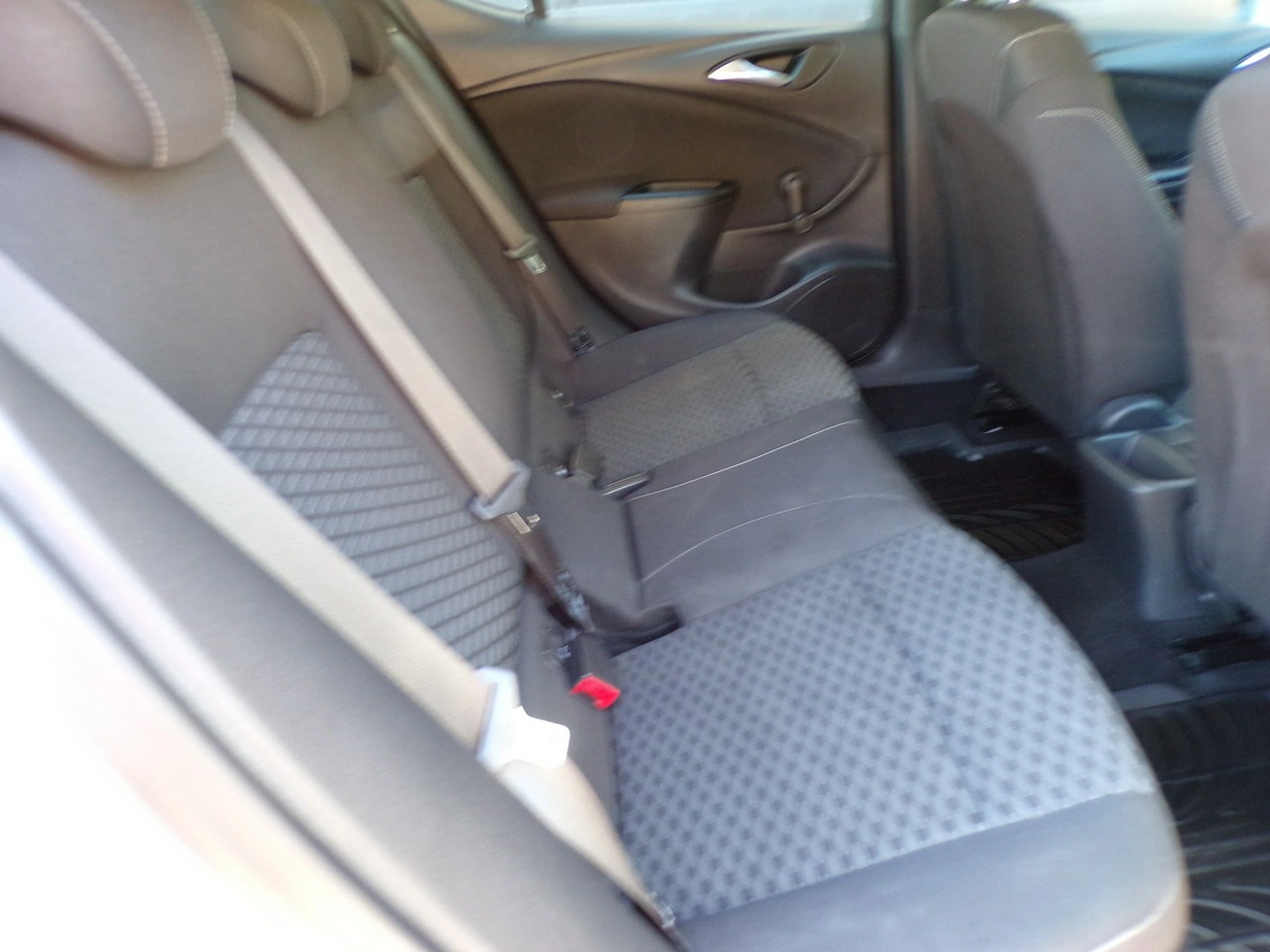 Opel Meriva - Zdjęcie 17