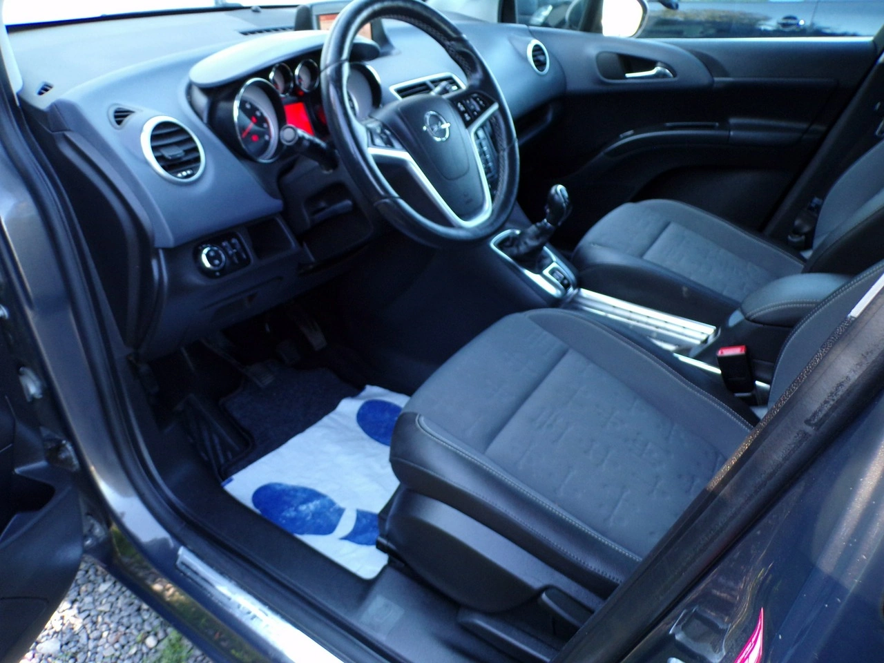 Opel Meriva - Zdjęcie 29