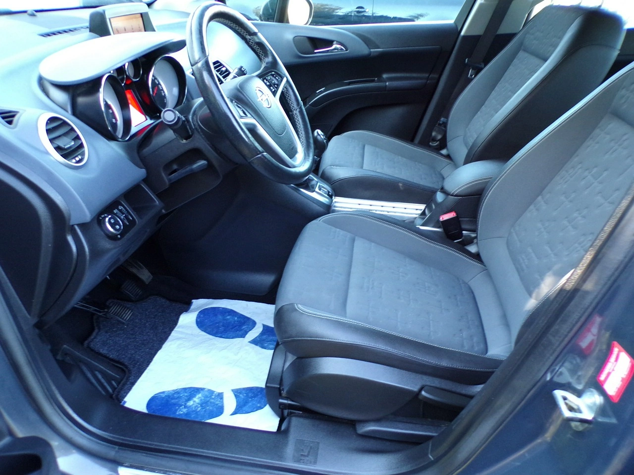 Opel Meriva - Zdjęcie 30
