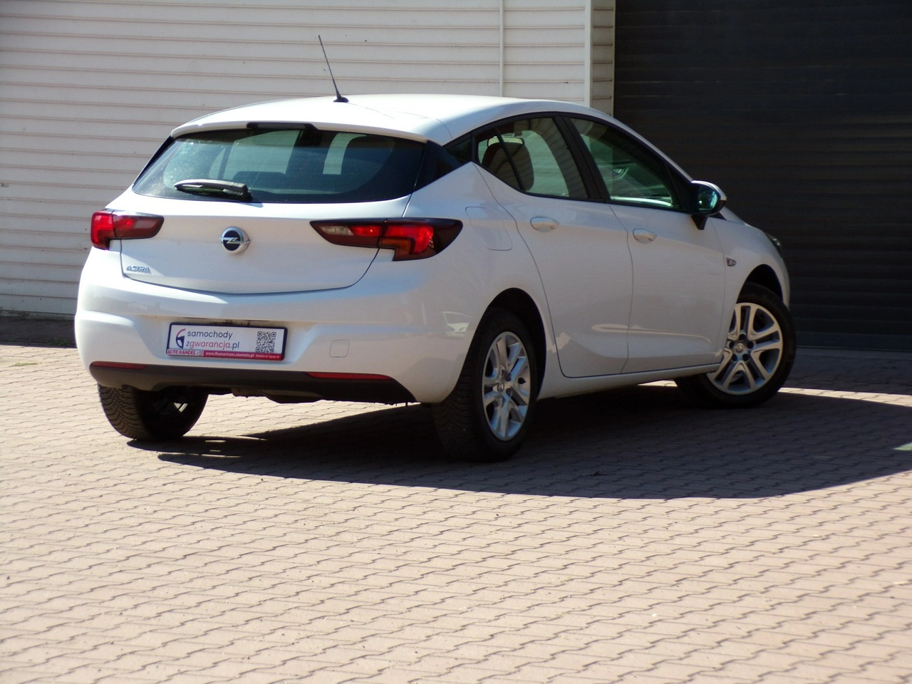 Opel Astra - Zdjęcie 10