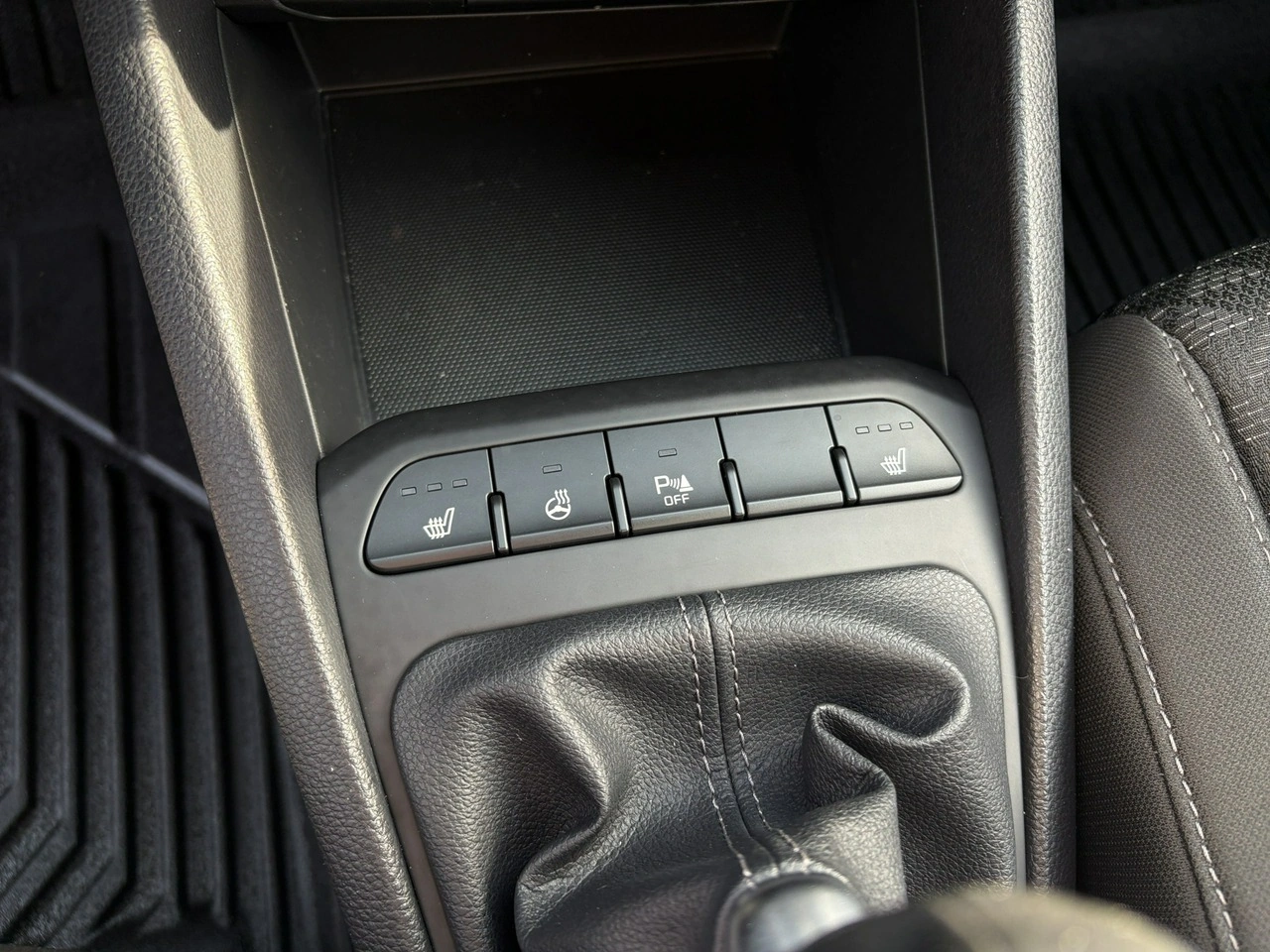 Kia Rio - Zdjęcie 14