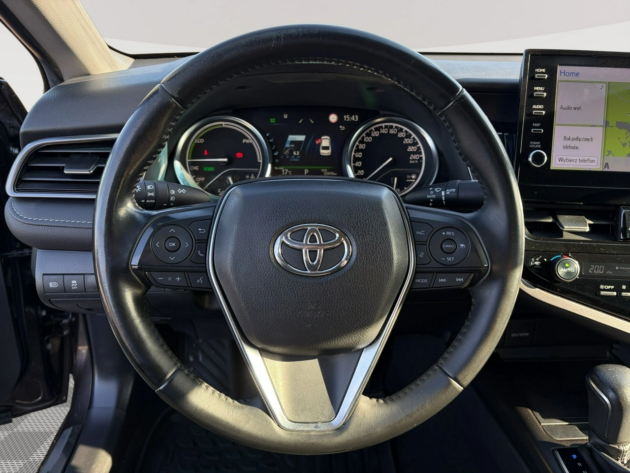 Toyota Camry - Zdjęcie 14