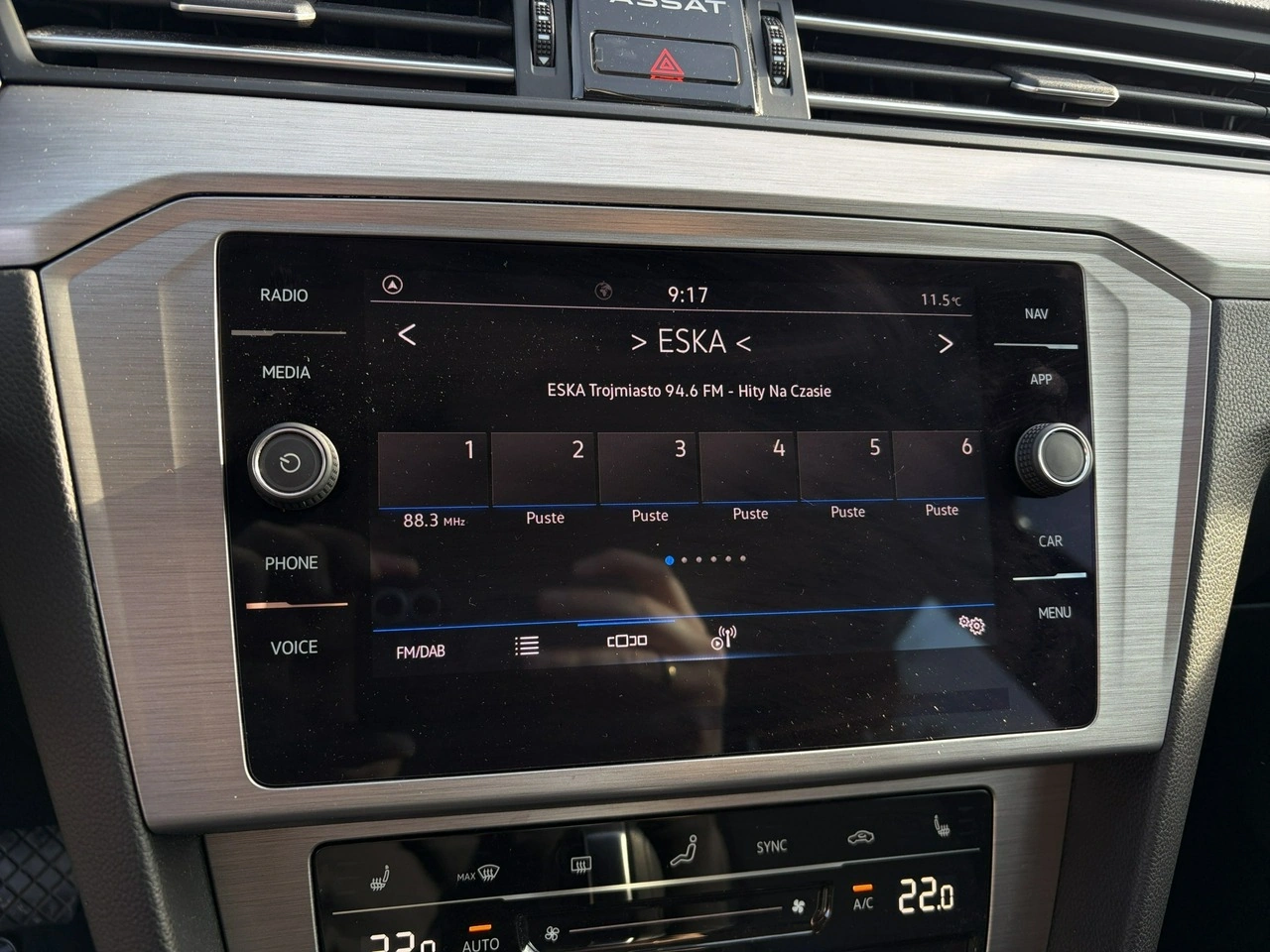 Volkswagen Passat - Zdjęcie 16