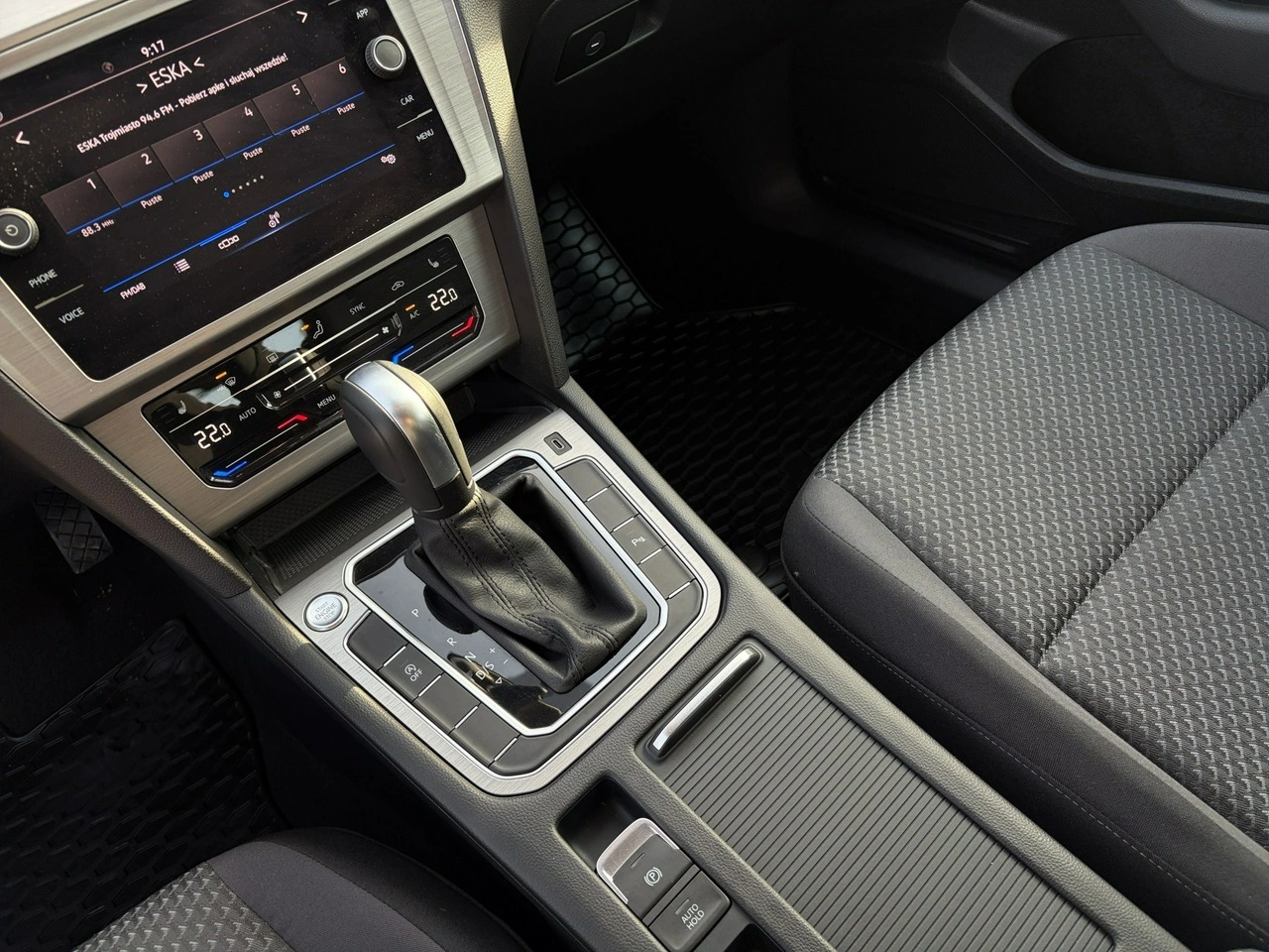 Volkswagen Passat - Zdjęcie 21