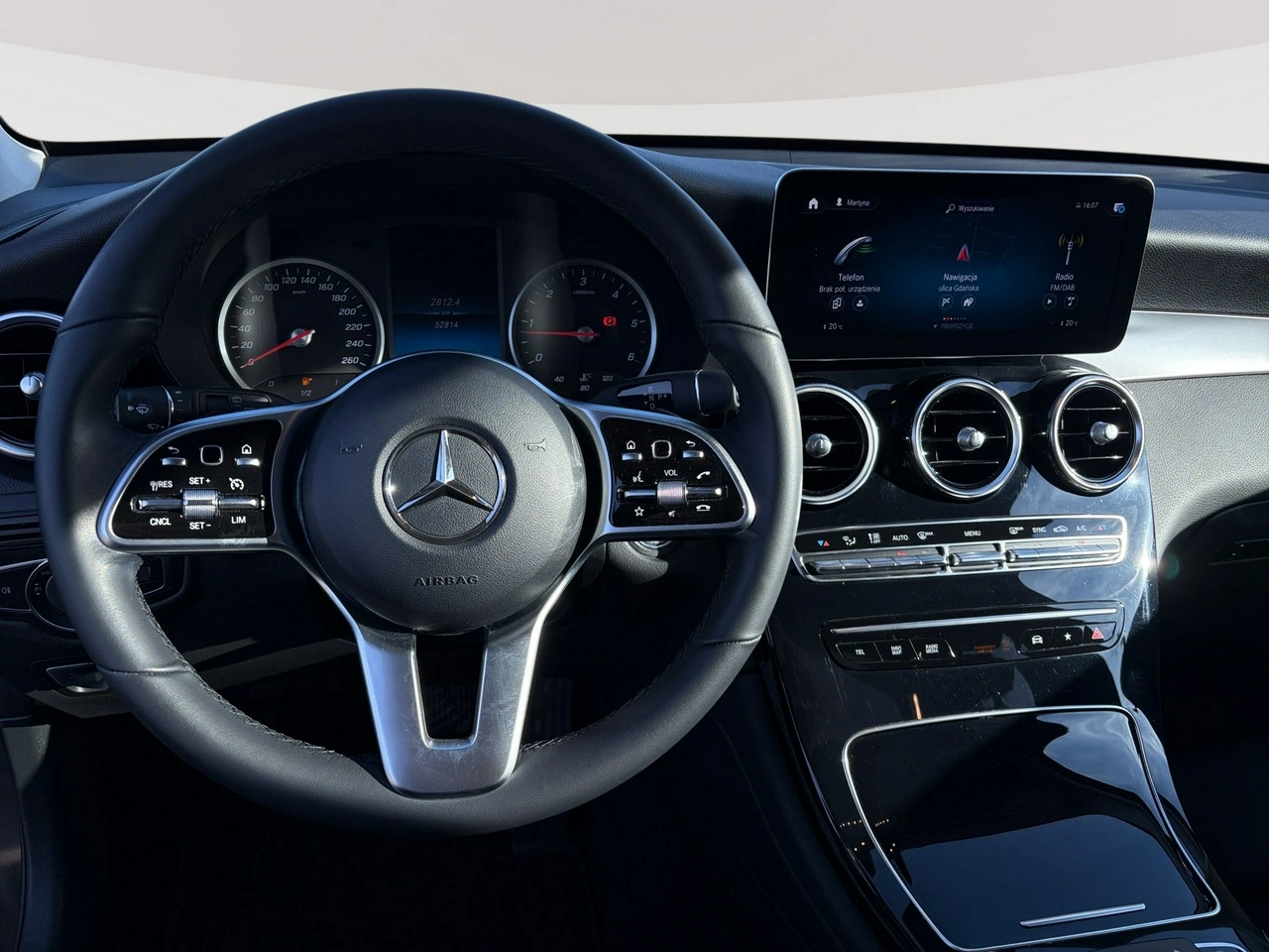Mercedes GLC 200 - Zdjęcie 13